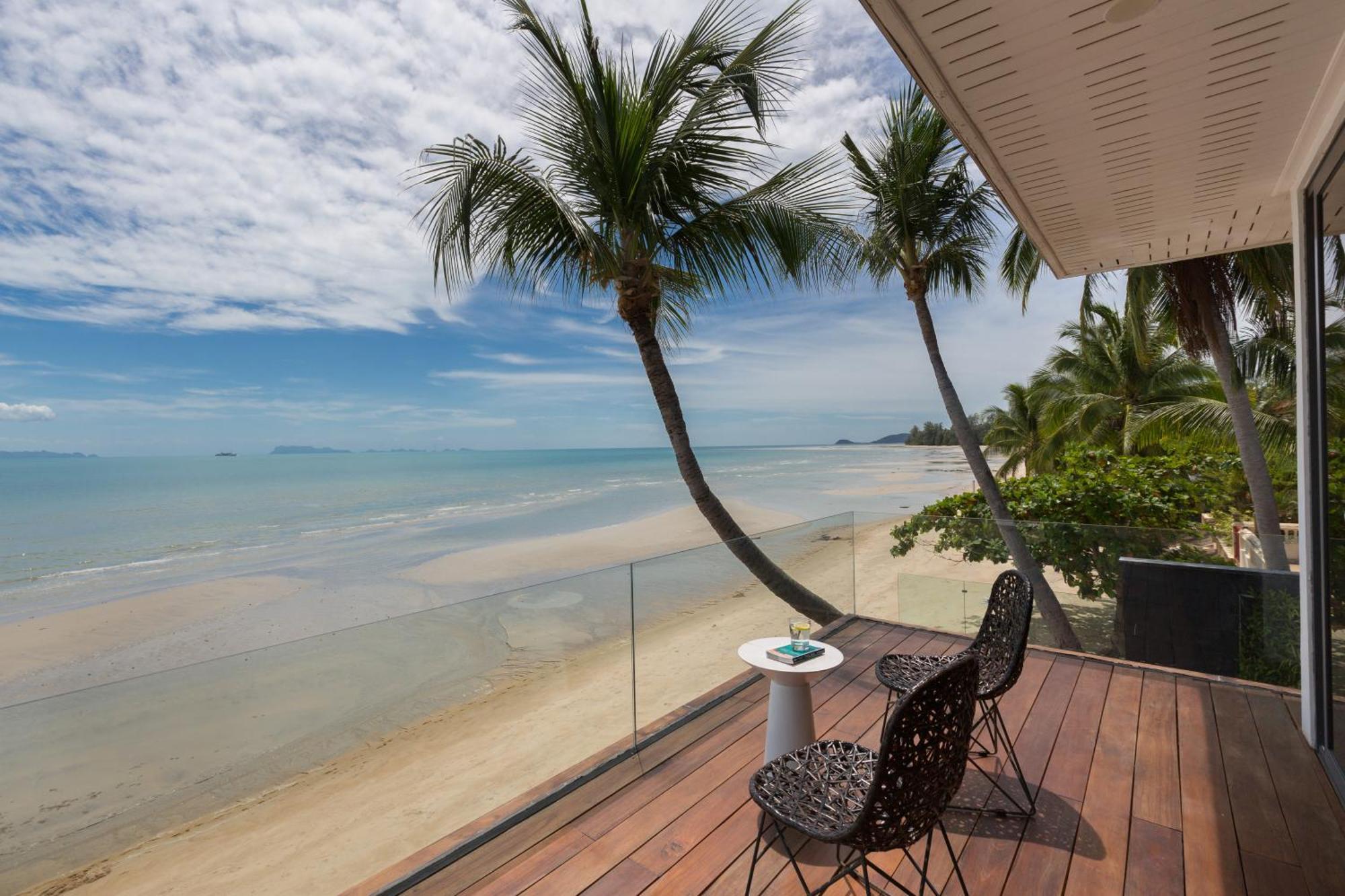 Villa U - Beachfront Haven Lipa Noi Extérieur photo